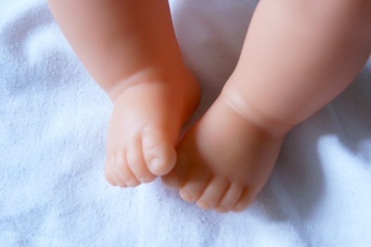 Cuida la salud de tu bebé con biberones esterilizados.