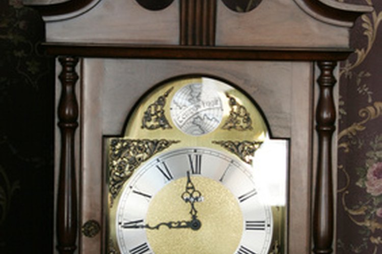 Los relojes de abuelo pueden durar años si son reparados y cuidados adecuadamente.
