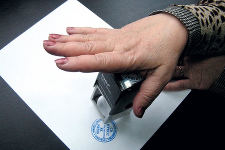 Algunas profesiones no usan sellos de firma porque la revisión personal es requerida.