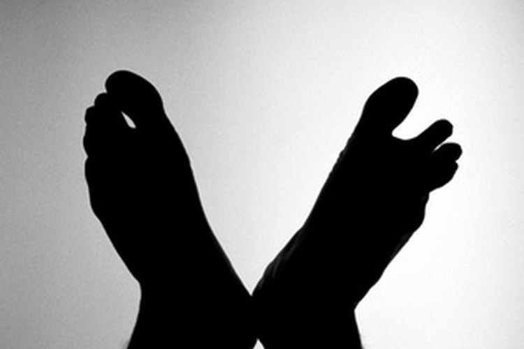 Los podólogos son los que se ocupan de los problemas de los pies en las personas.