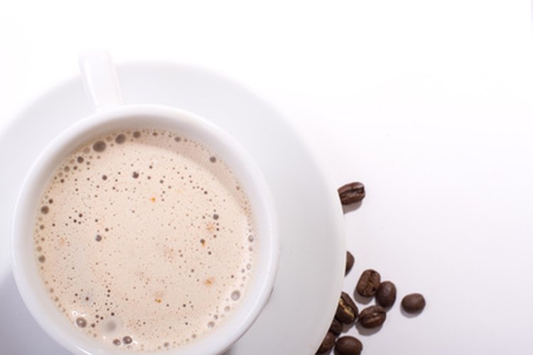 Coffee-mate tiene pocos ingredientes naturales.