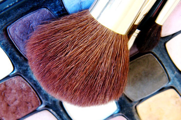 La química del maquillaje es un negocio de miles de millones de dólares.