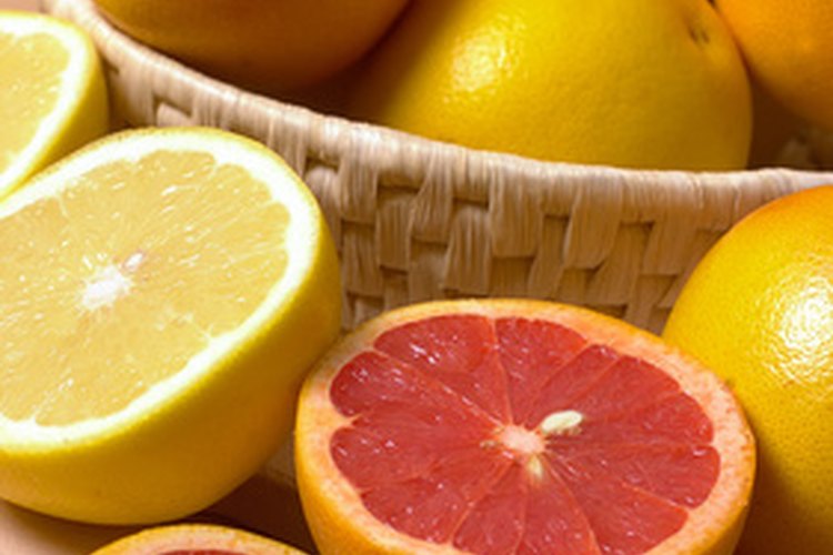 La parte blanca de las frutas cítricas contiene pectina naturalmente.