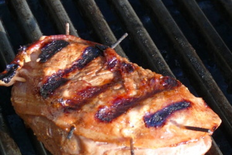 la carne contiene muchas proteínas y pocos carbohidratos.