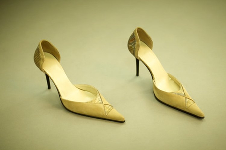 Los zapatos de tacón alto ya no son exclusivos de las mujeres.