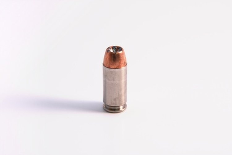 Los tejidos fibras de aramida son tan fuertes que pueden detener una bala.