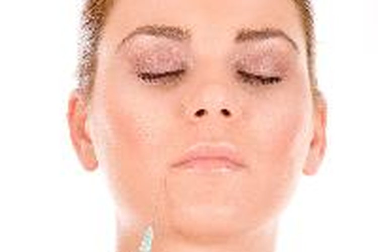 Acude con un doctor especializado para inyectarte Botox.