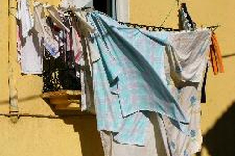 Hay algunas técnicas para quitarle a la ropa el desagradable olor a naftalina.