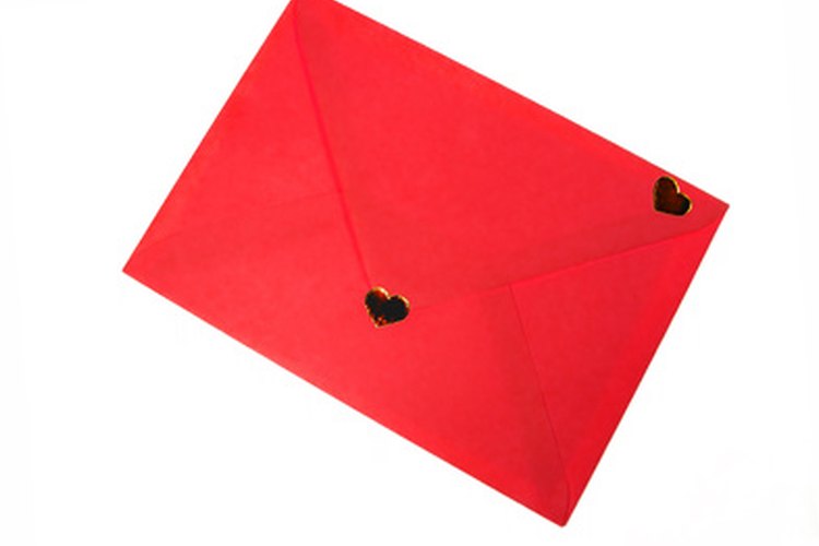 Declara tu amor en un poema o una carta.