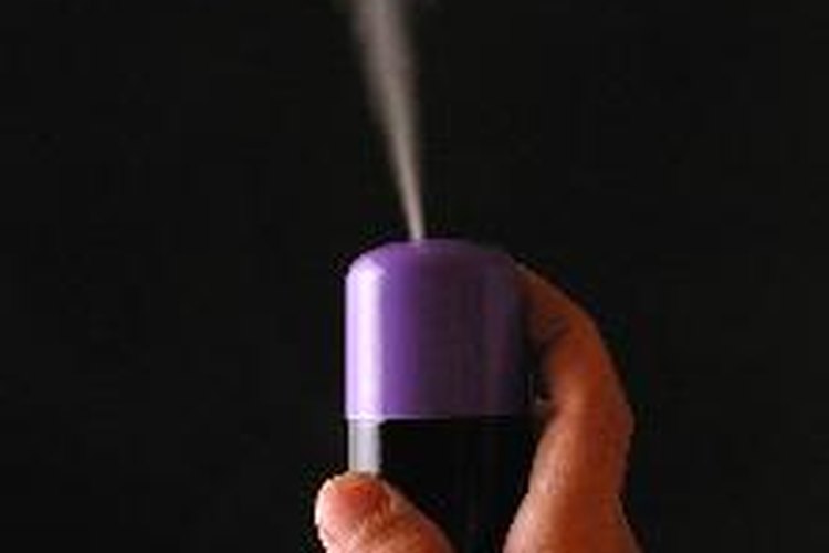 El aerosol para cocinar funciona de maravilla en los faros de los vehículos.