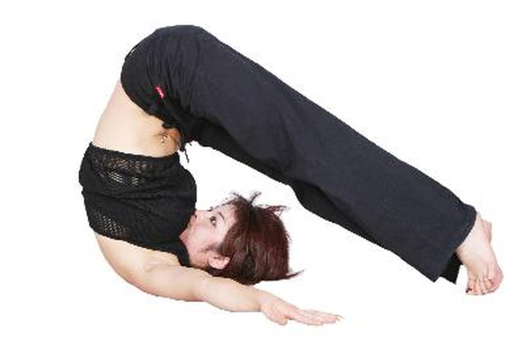 El estilo vinyasa proporciona un ejercicio intenso de fuerza y flexibilidad.