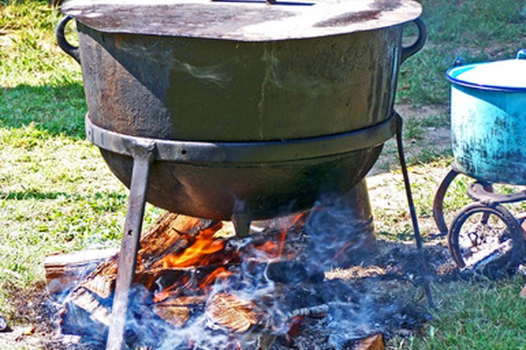 No más calentar el agua del baño en un hervidor sobre llamas abiertas.