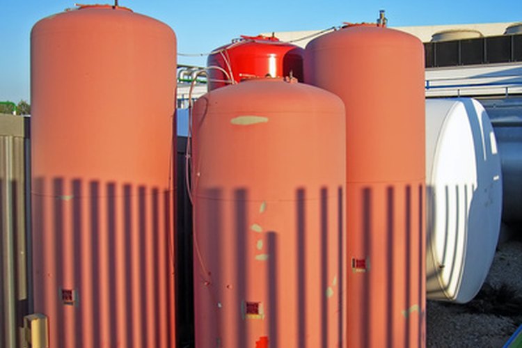 Los calentadores deben cubrir estándares ASME, pero el acero para construírlos debe cumplir con estándares ASTM.