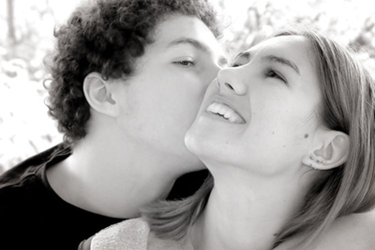 Estos adolescentes podrían enamorarse por primera vez.