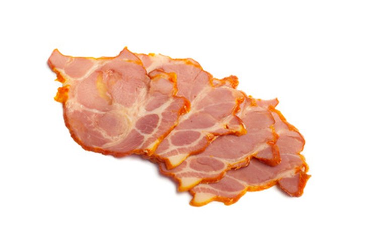 La carne es una fuente de proteínas en la dieta.