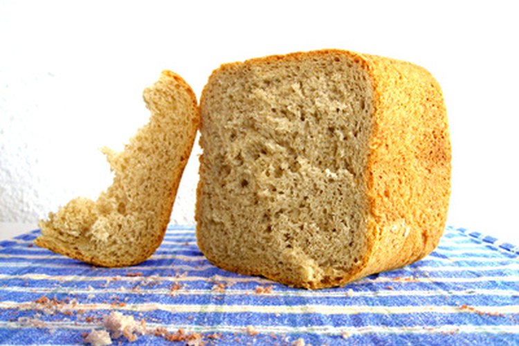 Los panes bajos en carbohidratos pueden sustituirse con sus contrapartes altas en carbohidratos.