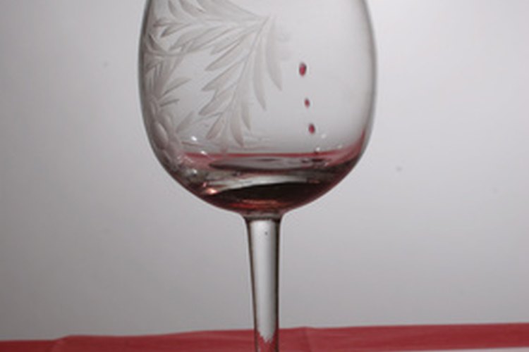 Comprueba si tu vino hecho en casa es seguro para beber siguiendo estos pasos.