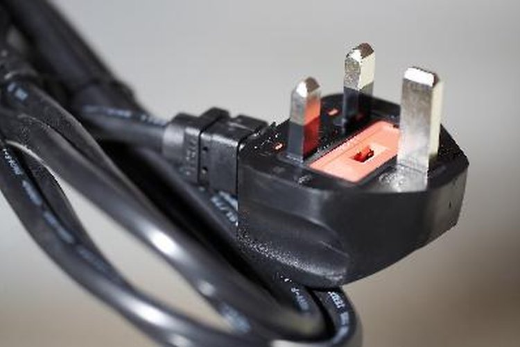 Cada cable de alimentación está diseñado para transportar con seguridad la tensión de entrada y salida de los aparatos.