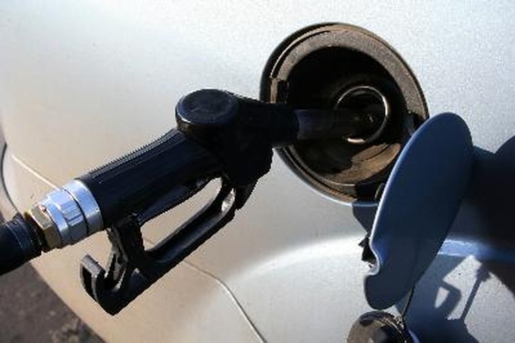 La gasolina del vehículo no es una sustancia singular.