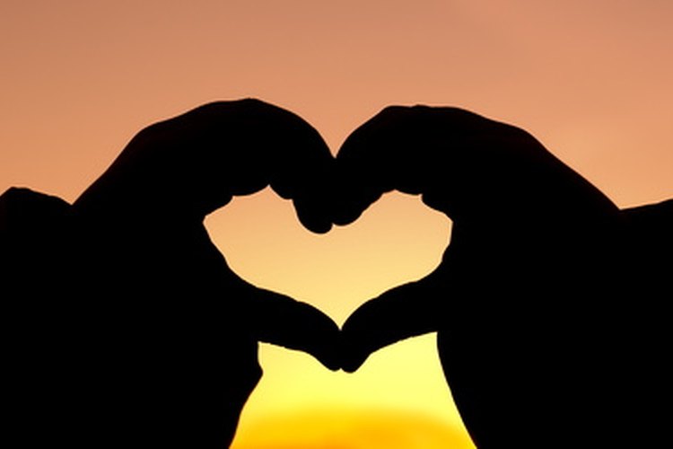 Tercera manera de formar un corazón.
