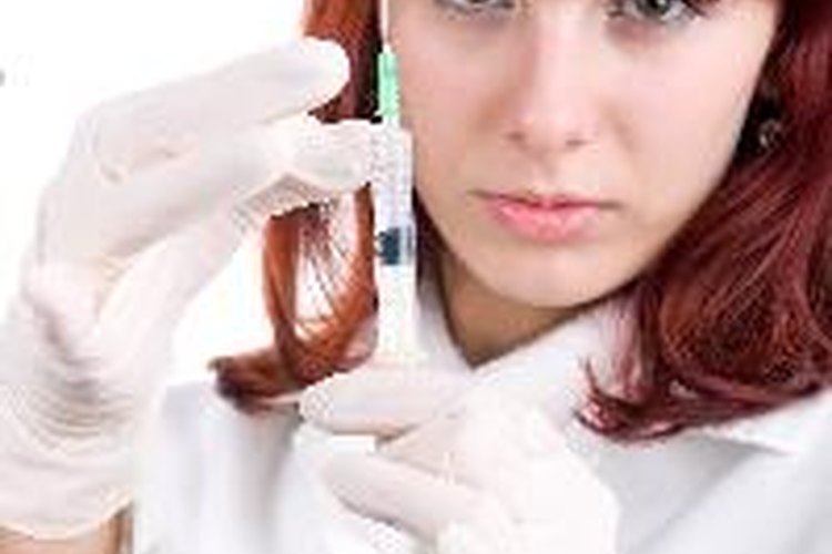 Los estudiantes con el grado de enfermería requieren las matemáticas para administrar bien los medicamentos.