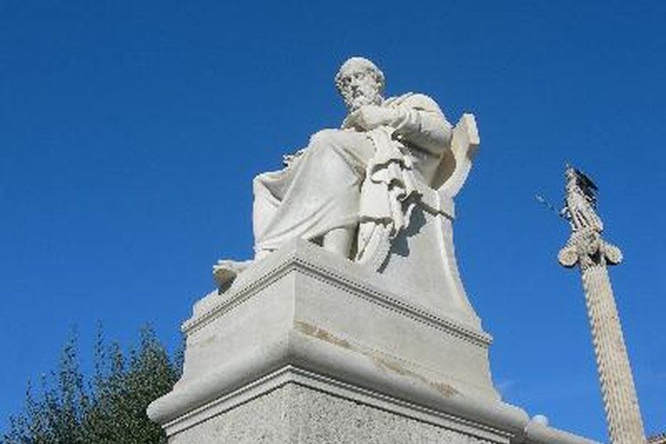 Platón es quien primero menciona la Atlántida.