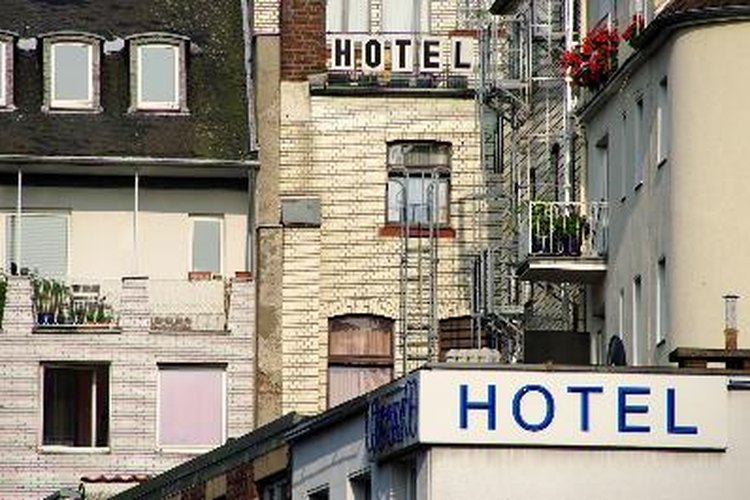 Vivir en un hotel requiere sus trucos.