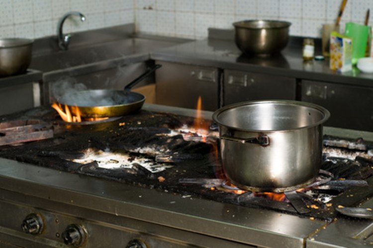Quizás debas comenzar subarrendando una cocina comercial.