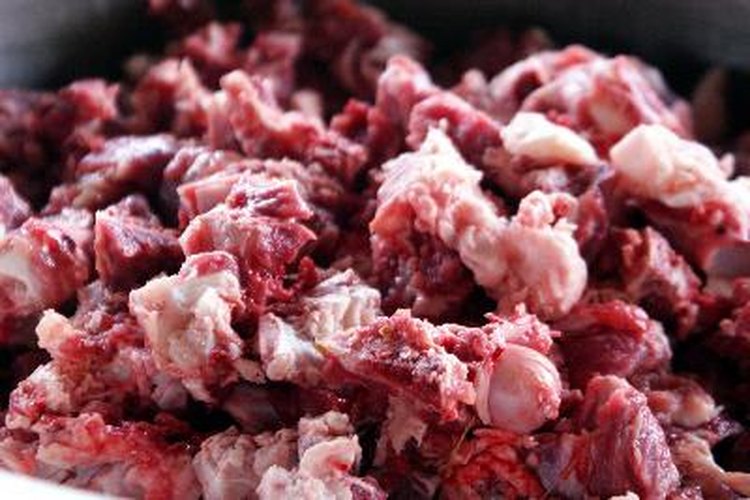 La sangre en las heces puede ser de la comida.
