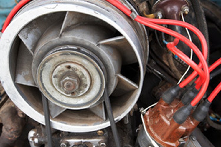 Motor diésel de 4 cilindros.