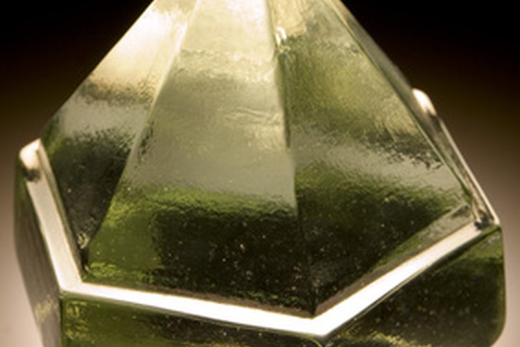 Una pirámide de cristal.