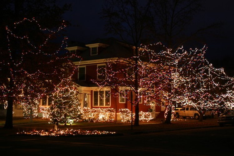 Nada ilumina más en la Navidad que una casa bien decorada.