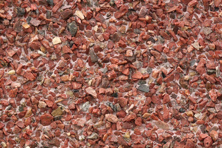 Las rocas volcánicas pueden ser de muchos colores.