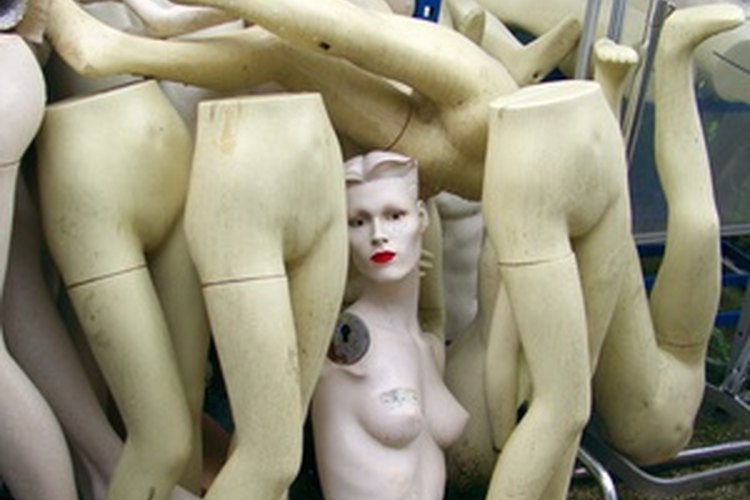Descubre una gran variedad de fuentes para maniquíes utilizados.