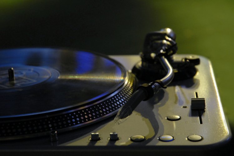 Cada DJ necesita un tocadiscos.