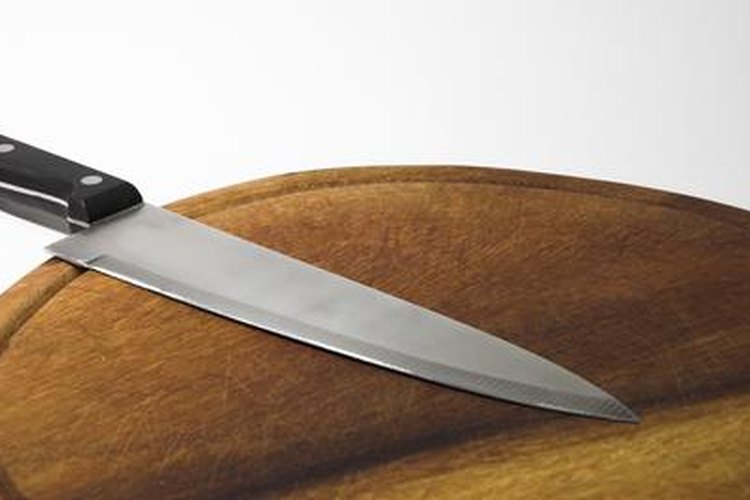 El vinagre puede usarse para desinfectar la tabla de cortar.