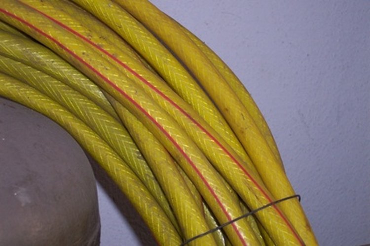 Diferentes tamaños de cables están clasificados para medidas de amperaje diferentes.