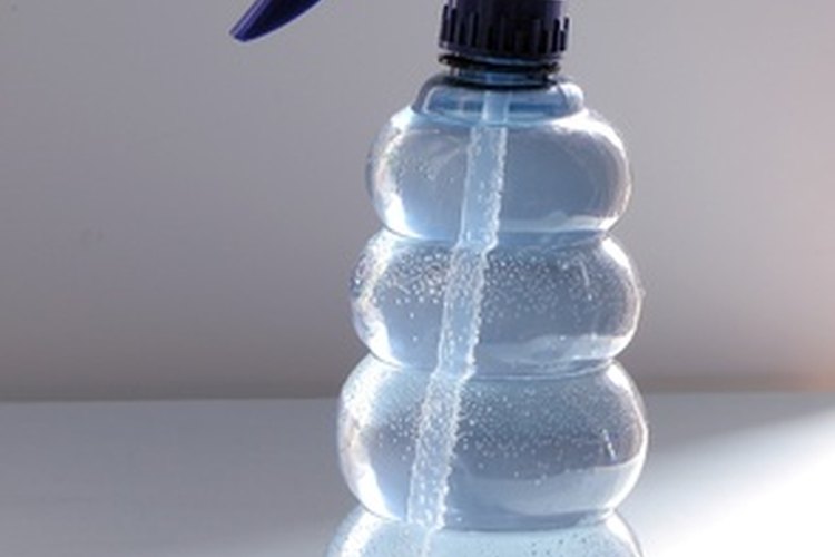 ¿Cuál es la mezcla de agua, cal y azufre que debo utilizar para mi rociador?