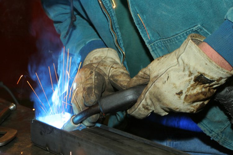 "MIG" significa soldadura de "gas metálico inerte".
