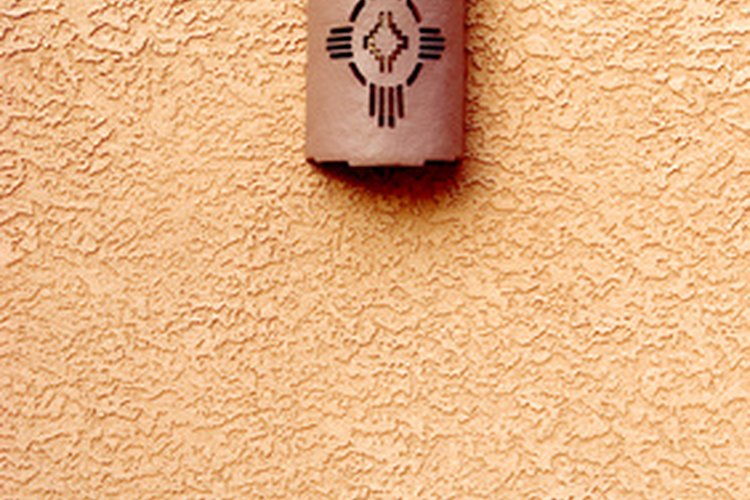 Las casas de adobe pueden ser grandes o pequeñas y simples u ornamentadas