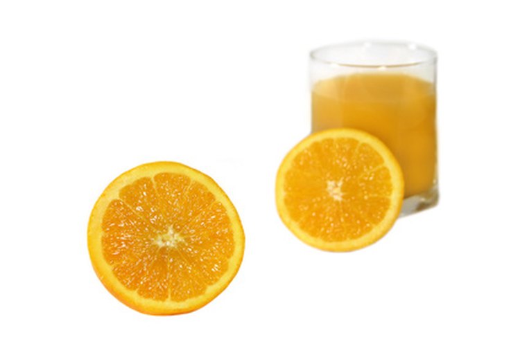 Quita las manchas de naranja lo antes posible.