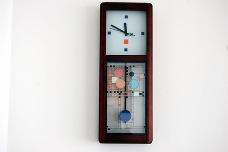 Las agujas del reloj necesitan reemplazo ocasional para actualizar una cara o para reemplazar agujas oxidadas.