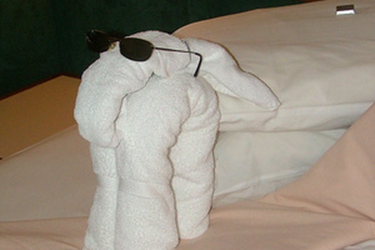 Existe una versión más sencilla del elefante hecho de toallas.