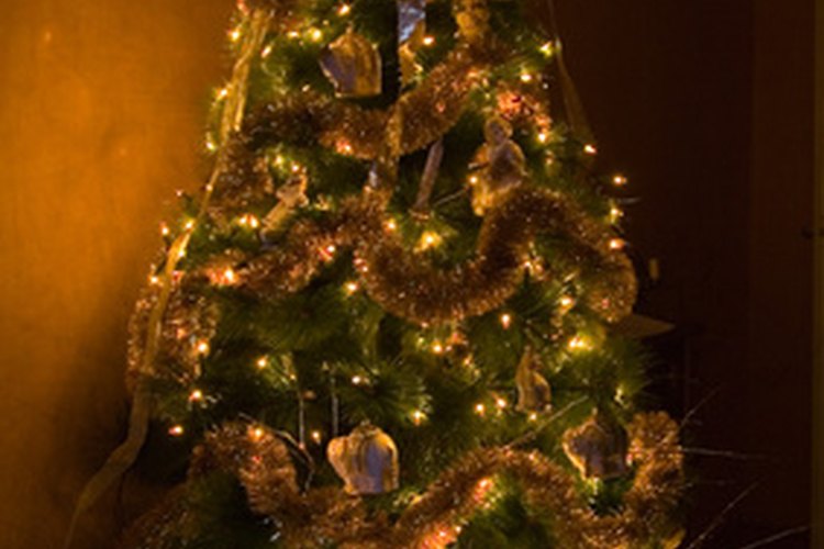 Anuncia tu embarazo a través de tu árbol de Navidad.