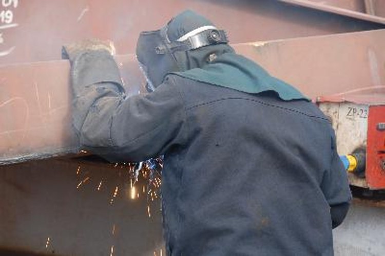La selección de la varilla depende de las propiedades del metal que está siendo unido.