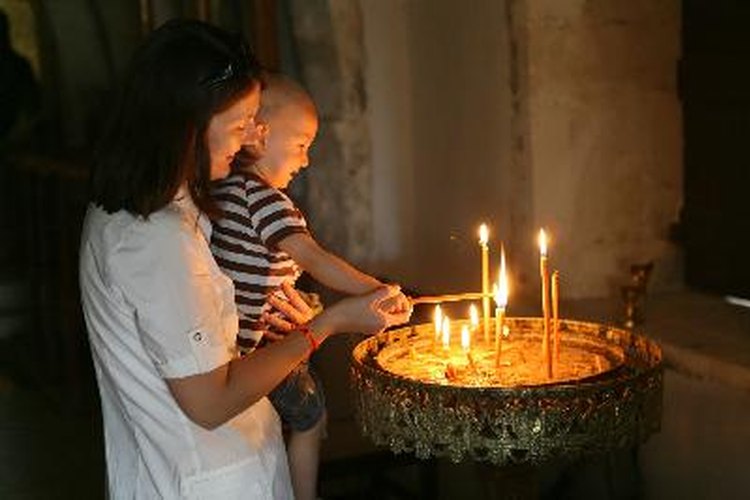 Los niños pueden ser incluidos en las prácticas espirituales que son importantes para sus padres.