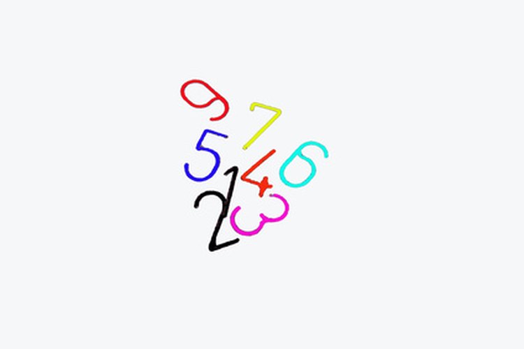 Utiliza tarjetas de colores o escribe los números en diferentes colores.