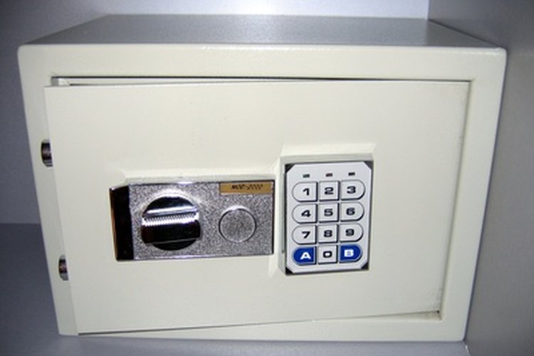 Una caja fuerte digital electrónica es fácil de manejar.