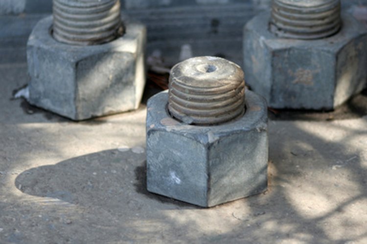 Pernos reforzados usados en construcción.