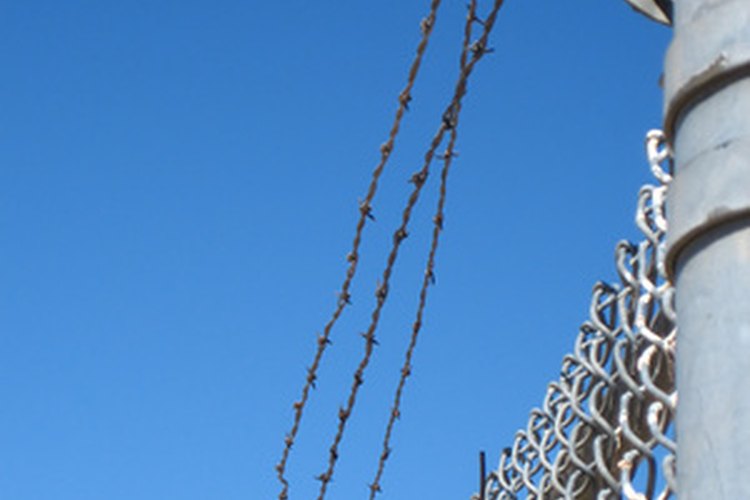 En el estado de Nueva York, la mayoría de los delitos graves son punibles con penas de prisión.
